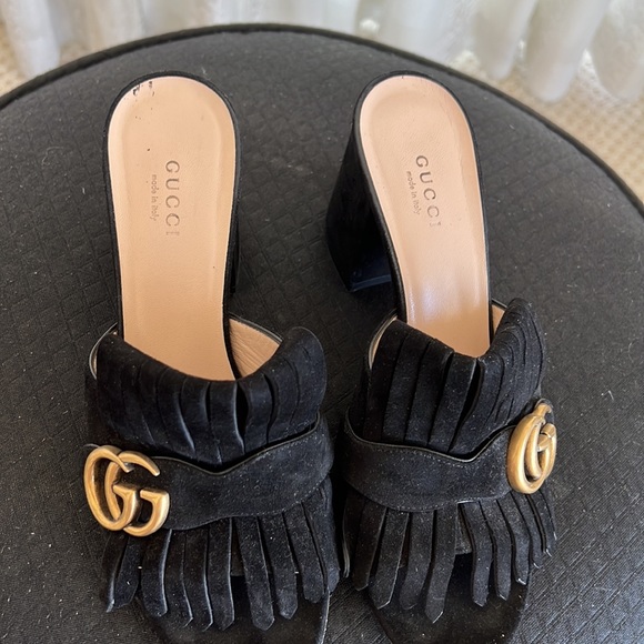 Suede Gucci slides - Picture 3 of 7